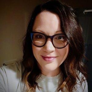 Meet your Posher, Caitlynn